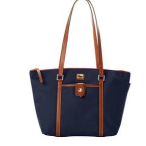 Dooney & Bourke Camden purse GORGEOUS